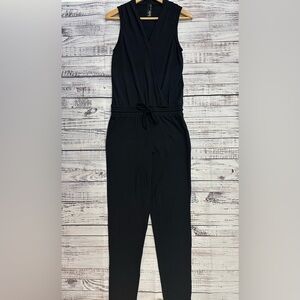 bobi Black Jumpsuit with Adjustable Waist and Straight-Leg Design‎